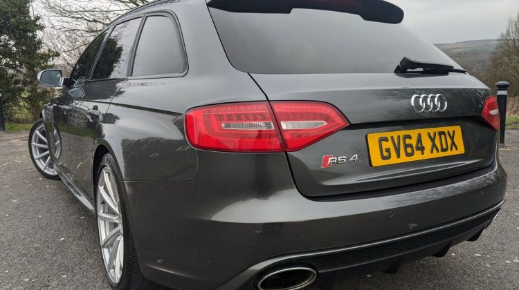 2014 Audi RS4 Avant 4.2 TFSI Quattro