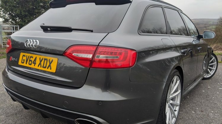 2014 Audi RS4 Avant 4.2 TFSI Quattro