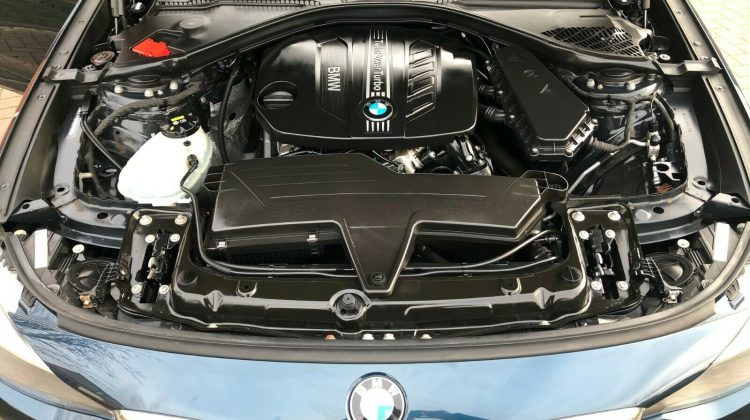 2015 BMW 318D SPORT GT