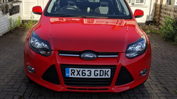Ford Focus Zetec Turbo 1.0 EcoBoost 125 bhp (not st rs vrx GTI m sport s3 amg)