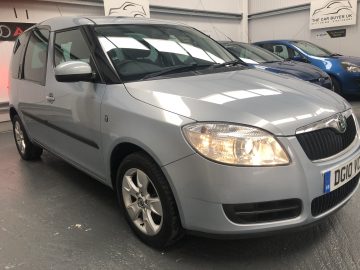 ** SPOTLESS 2010 SKODA ROOMSTER 1.09 TDI SE 105 BHP 48,000 FULL DEALER HISTORY ***
