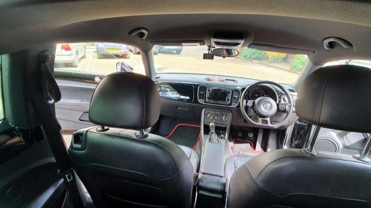 Volkswagen Beetle Design TSI 1.4L