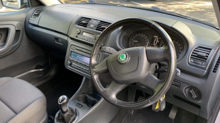 SKODA FABIA ELEGANCE TDI CR 105 (2012) – SILVER