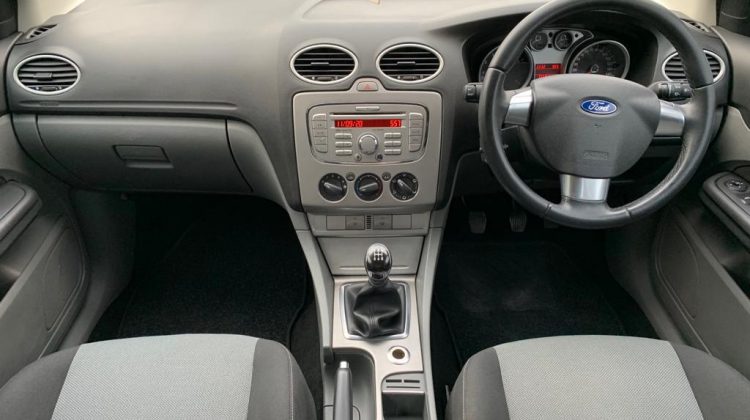 Ford Focus 1.6 Zetec 3dr