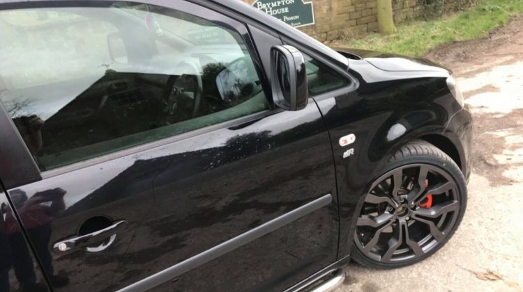 2013 volkswagen caddy 2.0 tdi highline