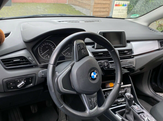 BMW 218 i Active Tourer