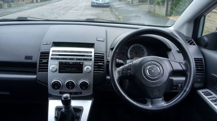 Mazda5, 7 Seater Van