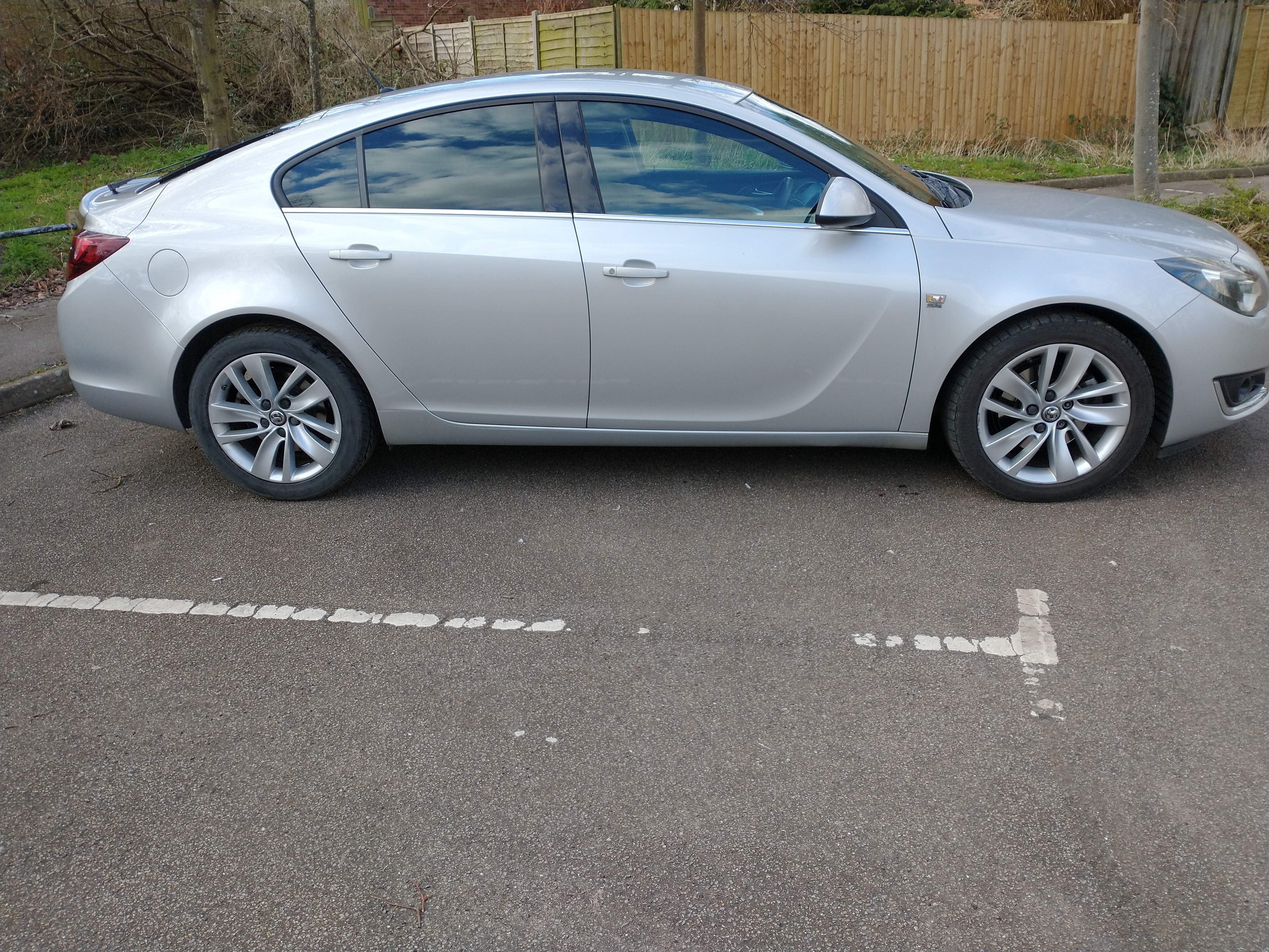 15 plate Vauxhall Insignia 2.0 CDTI 163 SRI 5dr Auto