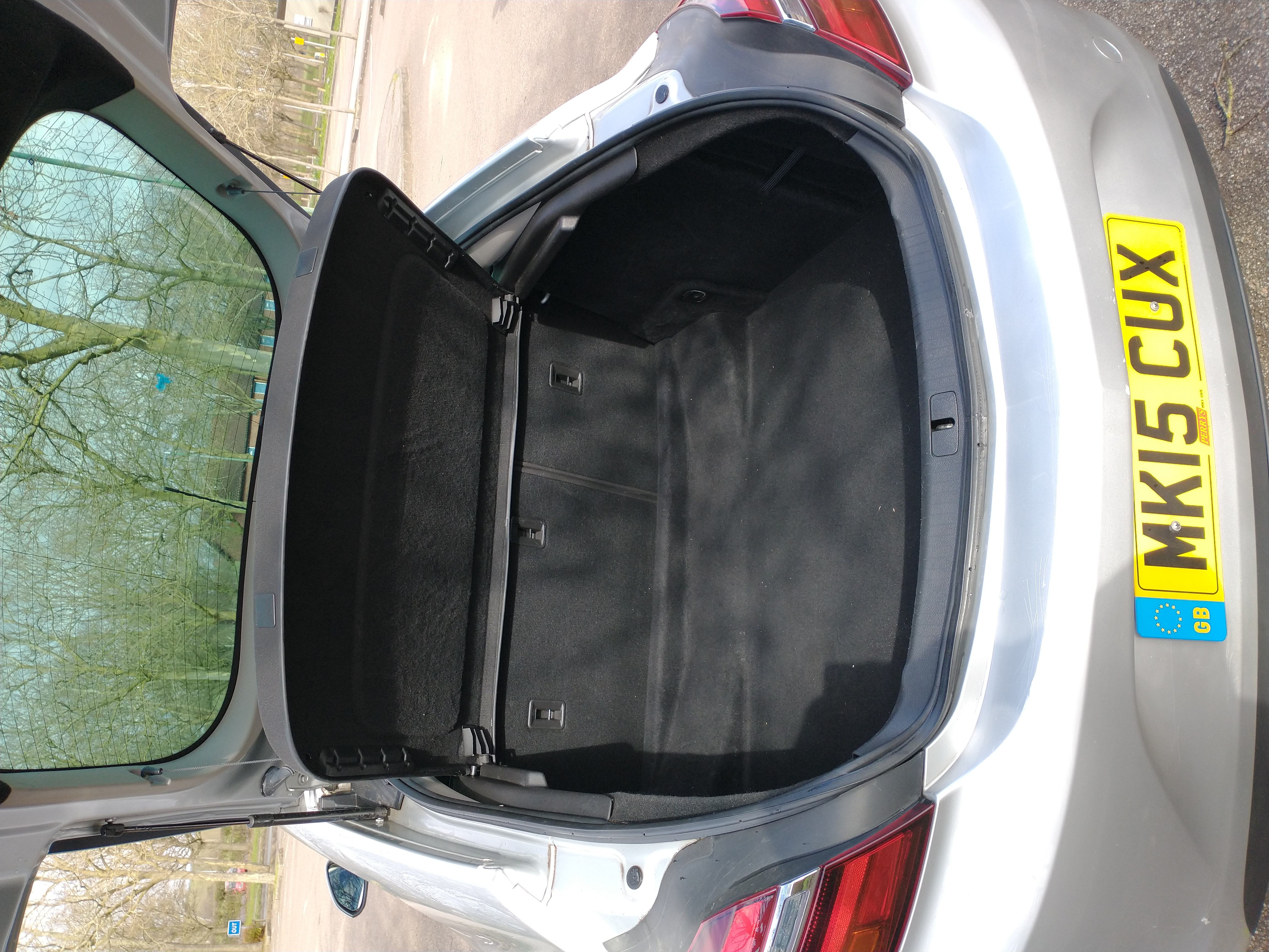 15 plate Vauxhall Insignia 2.0 CDTI 163 SRI 5dr Auto