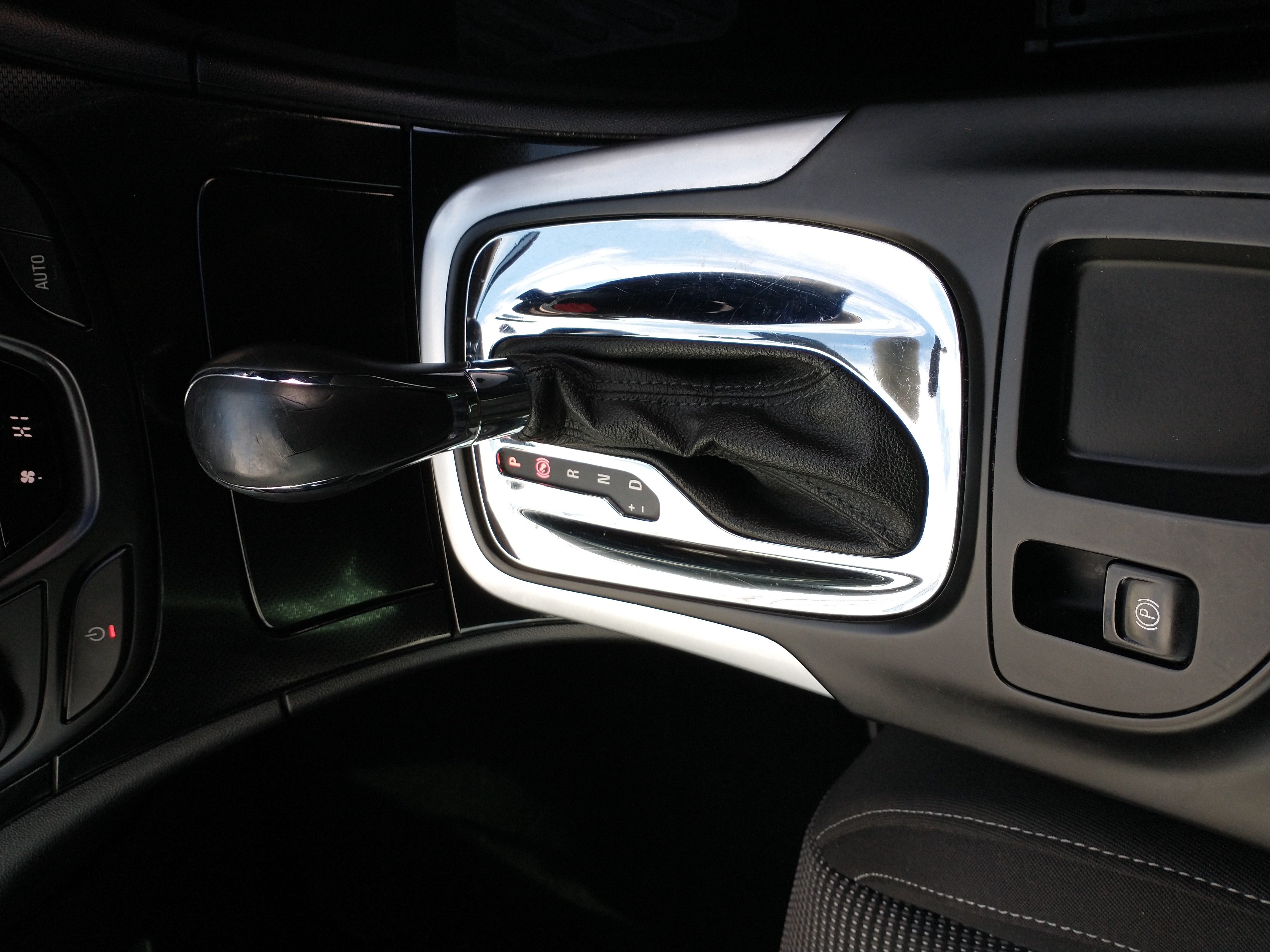 15 plate Vauxhall Insignia 2.0 CDTI 163 SRI 5dr Auto