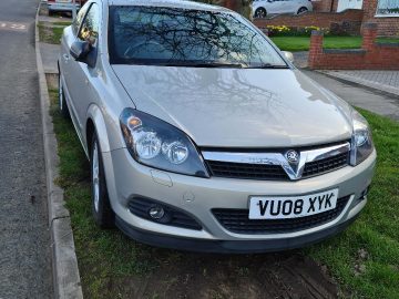 Vauxhall Astra SXI 1.6 petrol