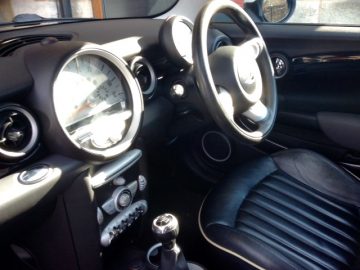Mini Cooper S (Blue) with panoramic sun roof