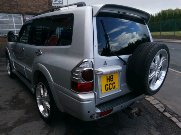 mitsubishi shogun diesel full mot drives outstanding