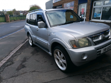 mitsubishi shogun diesel full mot drives outstanding