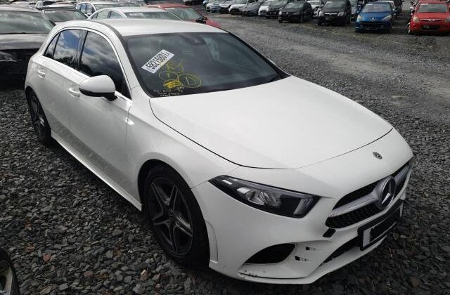 2019 MERCEDES BENZ A 180 AMG