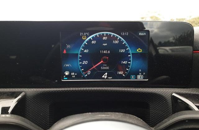 2019 MERCEDES BENZ A 180 AMG