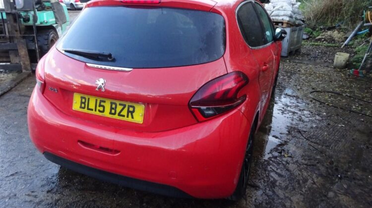 2015 Peugeot 208ure Hatchback