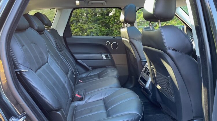 **Range Rover Sport HSE**