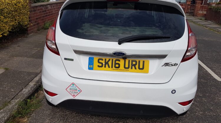 Automatic Ford Fiesta, 2016 (16), 28,300 miles