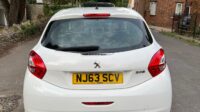 Peugeot 208 1.0 VTi Active White 2013 (63)