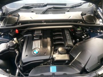 BMW 325i Coupe 2007 Excellent condition inside & out