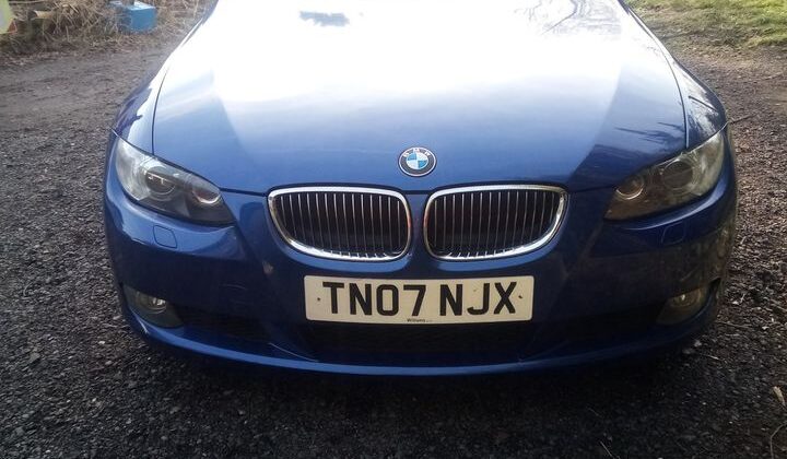 BMW 325i Coupe 2007 Excellent condition inside & out