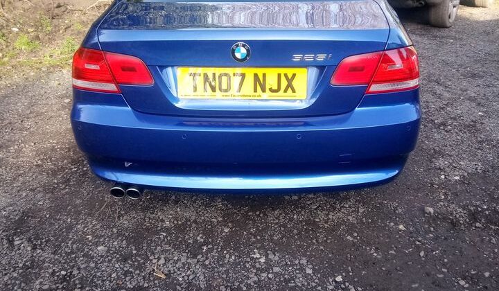 BMW 325i Coupe 2007 Excellent condition inside & out