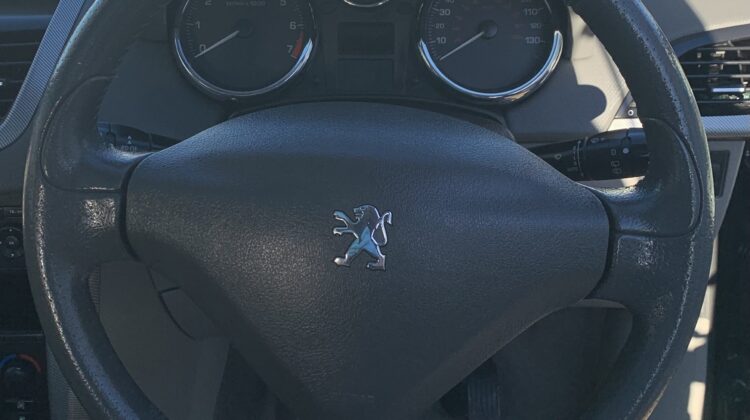PEUGOT 207 1.4 FOR SOLD