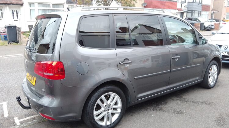 VW Touran 1.6 SE TDI DSG Automatic 2013 Low Mileage