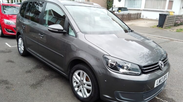 VW Touran 1.6 SE TDI DSG Automatic 2013 Low Mileage