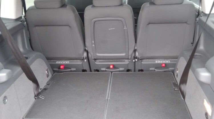 VW Touran 1.6 SE TDI DSG Automatic 2013 Low Mileage
