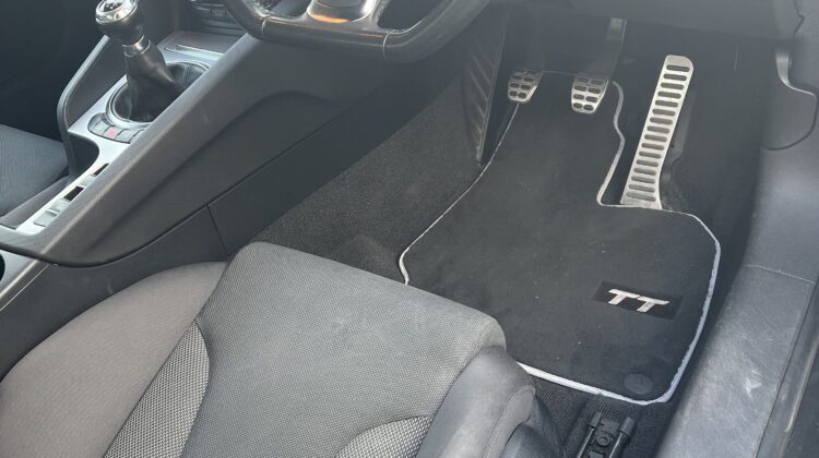 Audi TT Roadster 2010