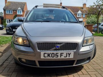 Volvo v50 estate