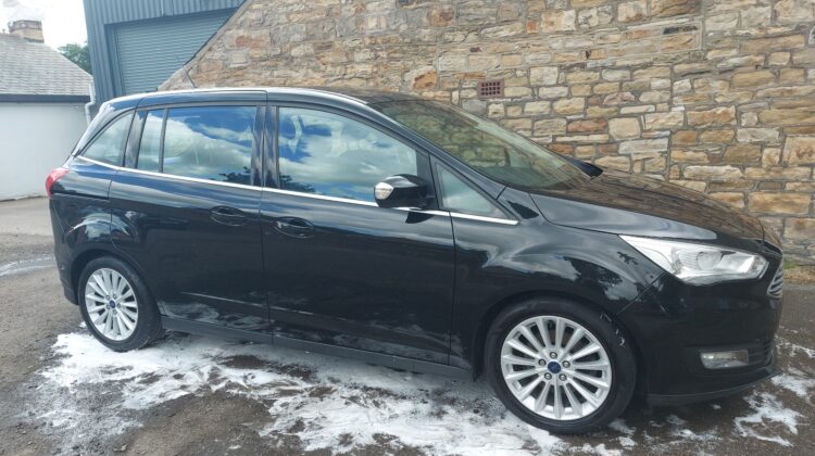 Ford Grand C-max Titanium 7-seater 2016 1.5litre diesel