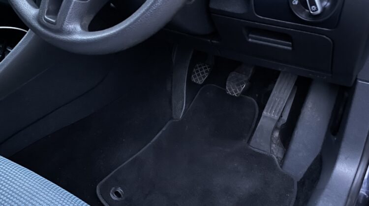 Volkswagen, GOLF, Hatchback, 2010, Manual, 1598 (cc), 3 doors