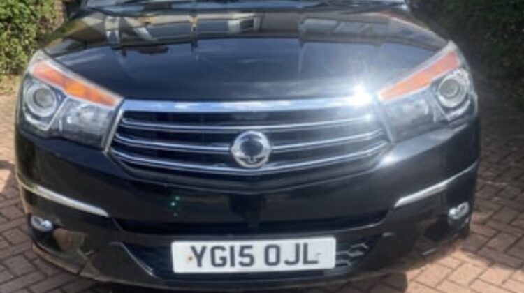 SsangYong Rodius Turismo