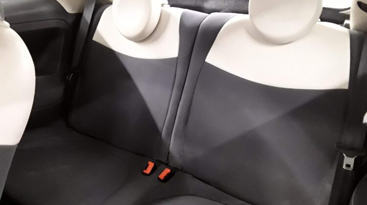 FIAT 500 POP. 2009 76700 Miles, New Tyres with Alloy wheels, Sunroof. New MOT 2024.