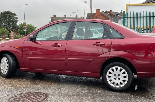 2002 FORD FOCUS