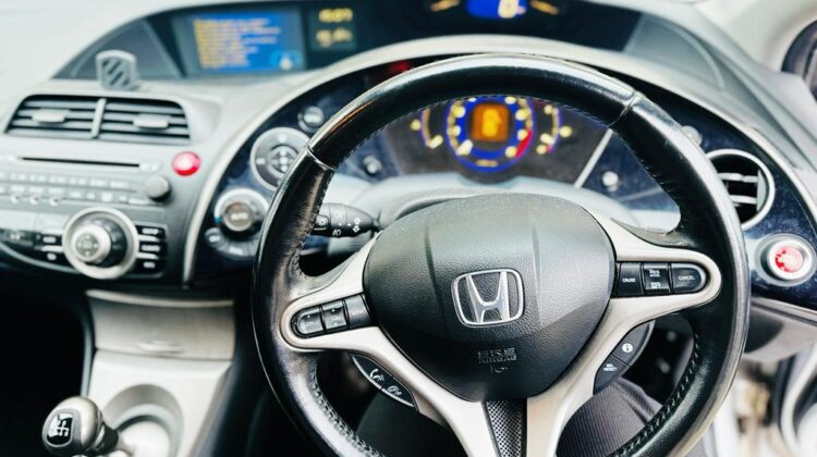 Honda, CIVIC, Hatchback, 2006, Manual, 1799 (cc), 5 doors, Fresh MOT until Jan 2025