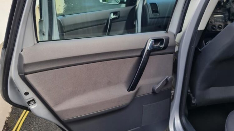 VW Polo Automatic 1.4 Match, Silver 5 Door – for sale