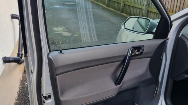 VW Polo Automatic 1.4 Match, Silver 5 Door – for sale