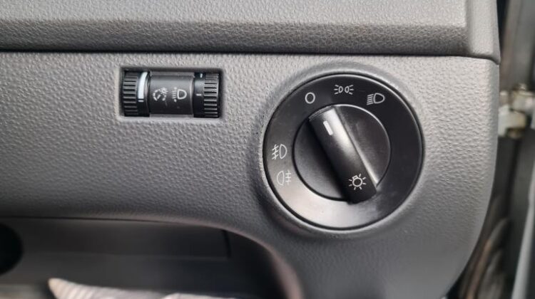 VW Polo Automatic 1.4 Match, Silver 5 Door – for sale