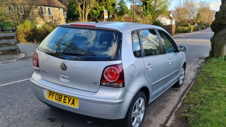 VW Polo Automatic 1.4 Match, Silver 5 Door – for sale