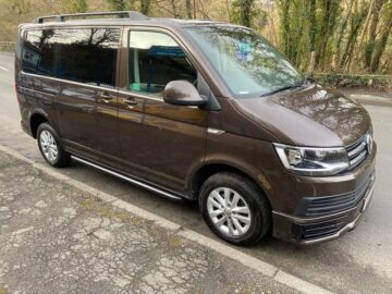 VW TRANSPORTER SHUTTLE SWB – DSG AUTO 2.0 TDI 150 BHP -1 OWNER – A/C