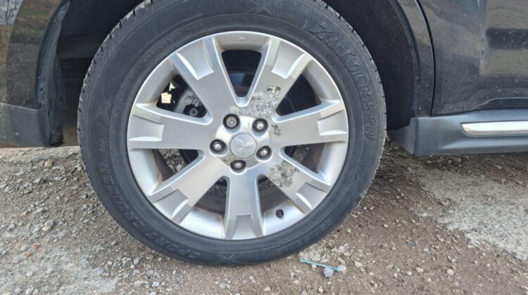 Mitsubishi Outlander 2011 (60 plate) Black – Great Family Car