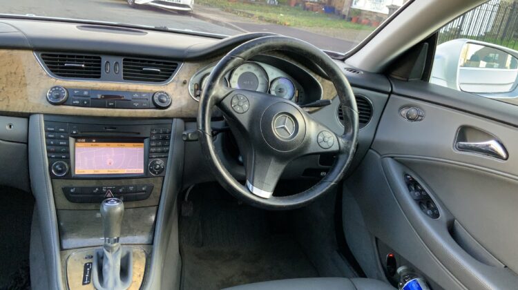 2008 Mercedes-Benz CLS320 CDI Coupe 4dr Diesel Automatic 7G-Tronic Service History MOT DRIVES EXCELLENT