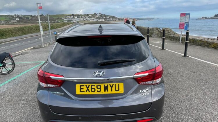 Hyundai I40 | EX69WYU Estate (2015 – 2020) 1.6 CRDi SE Nav Tourer 5dr Diesel Manual Euro 6 (s/s) (136 ps)