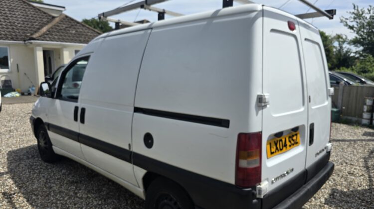 Citreon dispatch 1.9d low miles