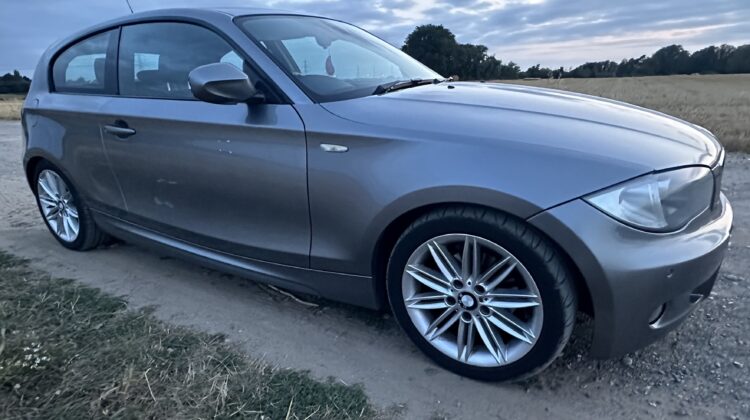 BMW 116i sport 3 door 2011