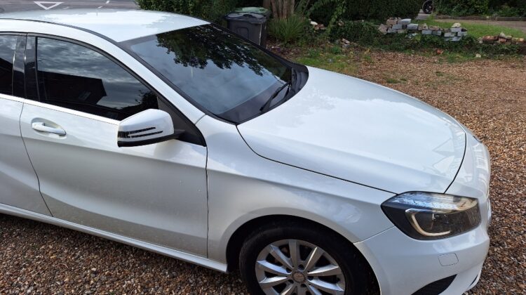 (Selling My Mercedes A class)
